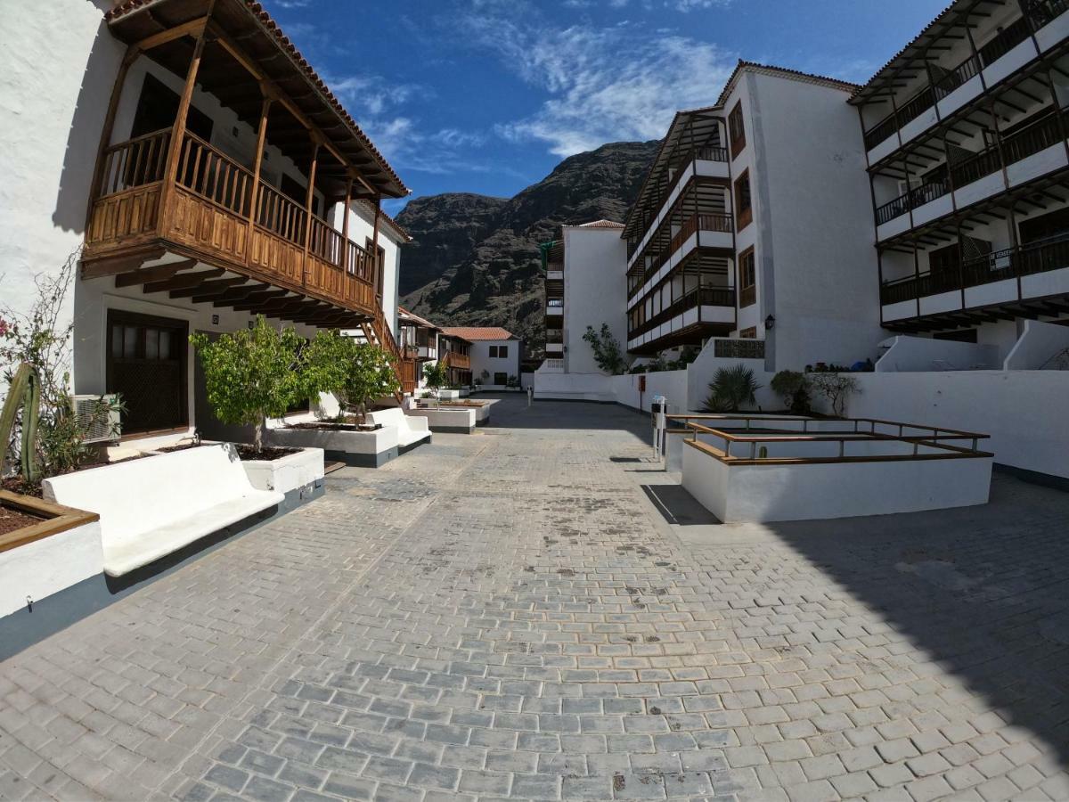 Apartamento Vacacional Los Gigantes Santiago Del Teide Bagian luar foto